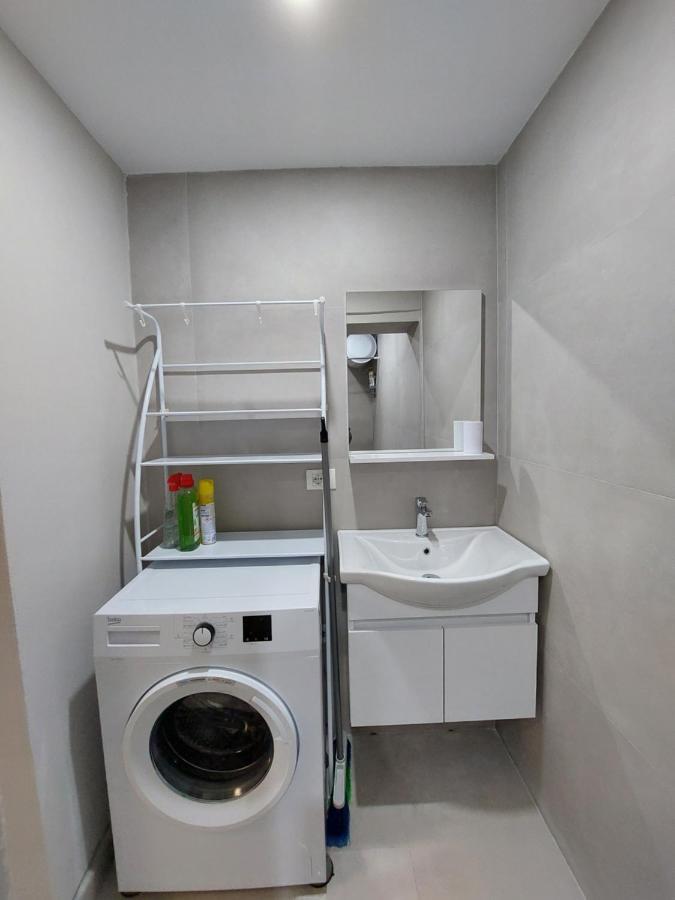 Tirana City Center Apartment Экстерьер фото