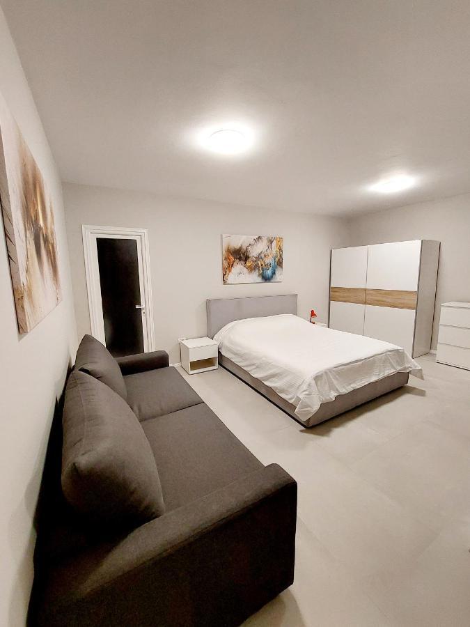Tirana City Center Apartment Экстерьер фото